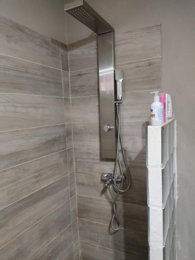 Apartment 1 *